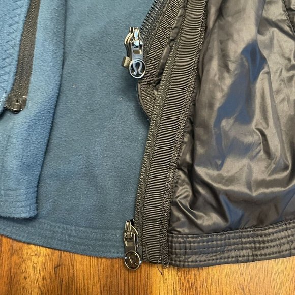 Lululemon Run Bundle Up Jacket Blue Black Full Zip Removable Hoodie Women’s 4 - Picture 5 of 8